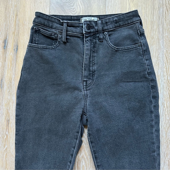 Madewell Petite Curvy High-Rise Skinny Jeans in Starkey Wash - Size P27 - Picture 4 of 16